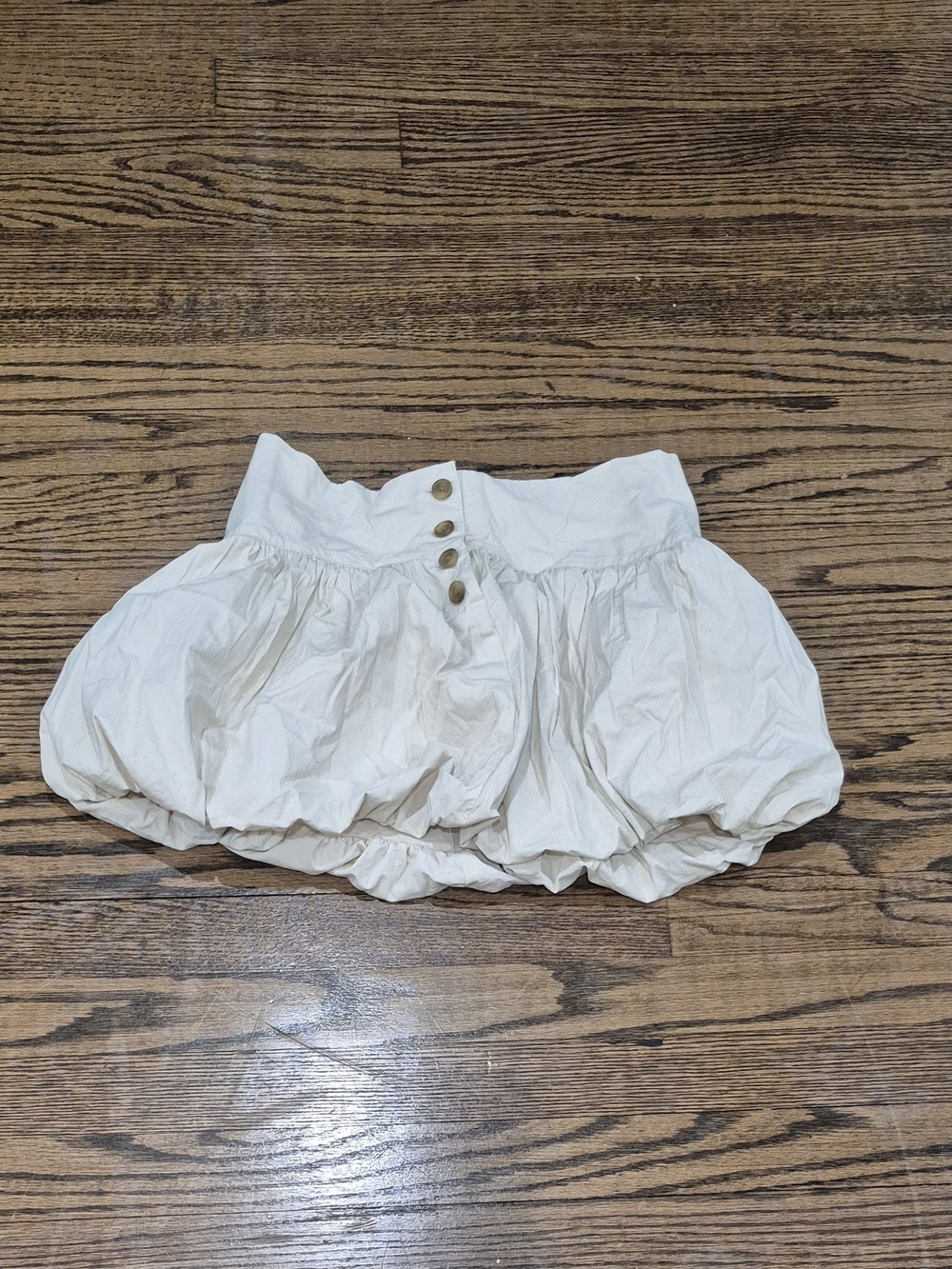 American Eagle Outfitters White Bubble-Hem Skort with Button Front